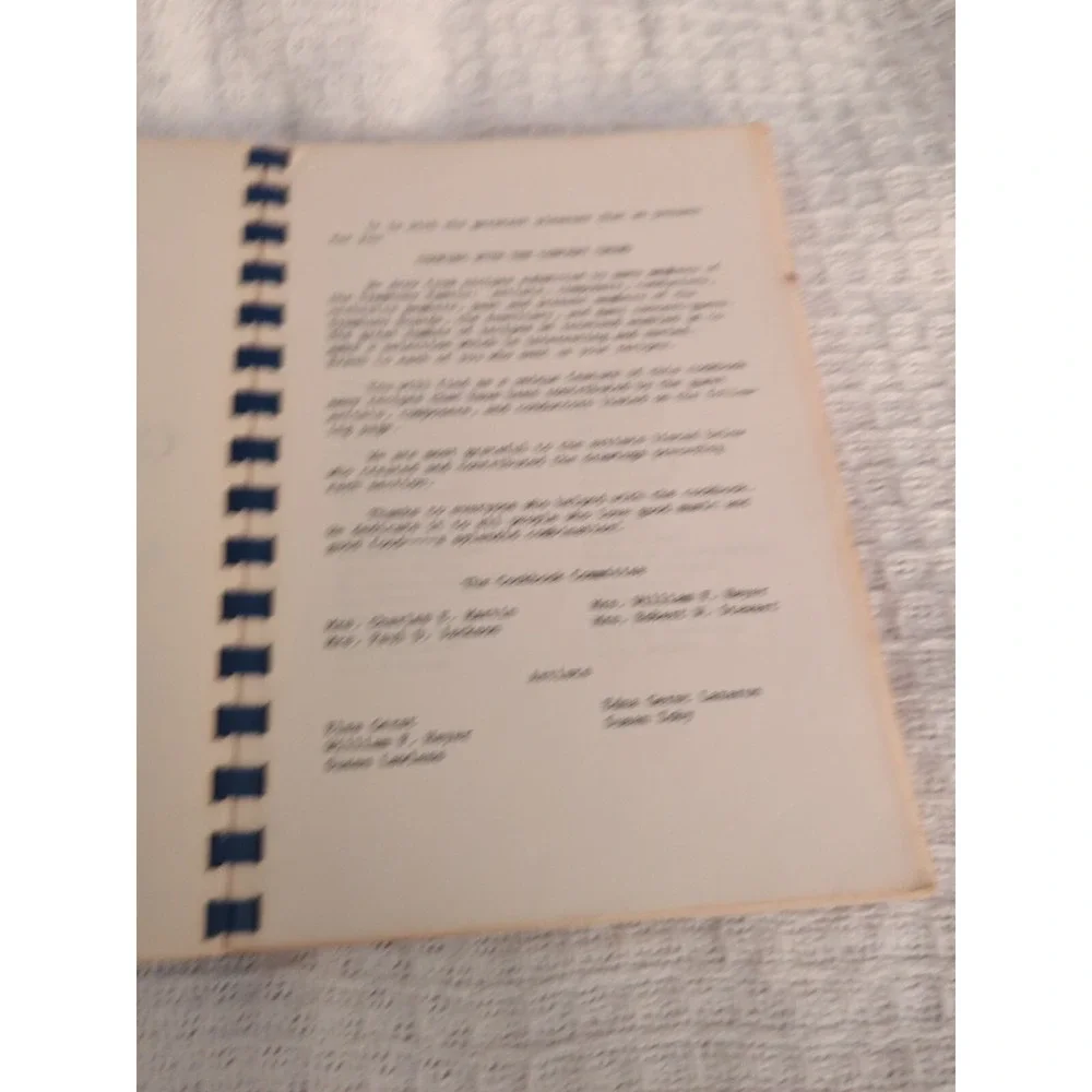 1976‎ Cooking with the Concert Crowd Norfolk Symphony Virginia Recipe Cookbook